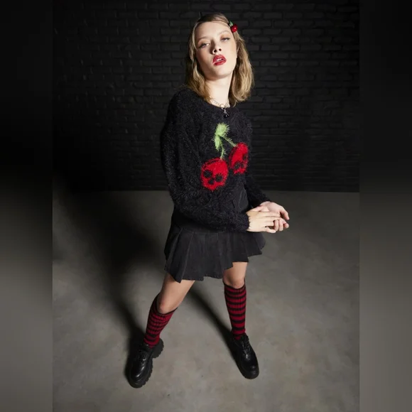 Pullovers & SweatersSocial Collision Skull Cherry Girls Fuzzy Sweater Large - Picture 2 of 3